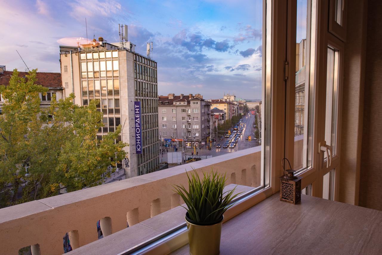 Unique Atmosphere With Golden Standard Design Sofia Zewnętrze zdjęcie