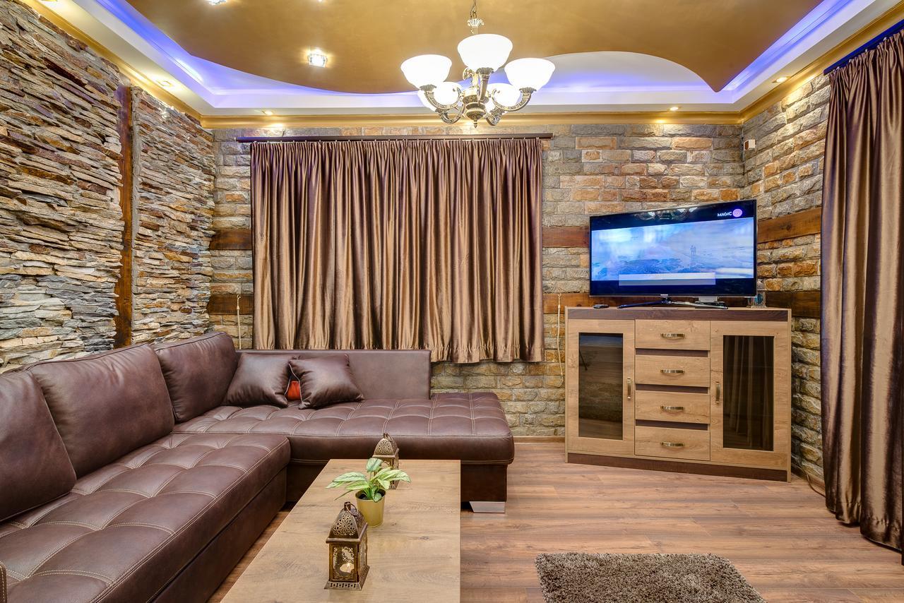 Unique Atmosphere With Golden Standard Design Sofia Zewnętrze zdjęcie
